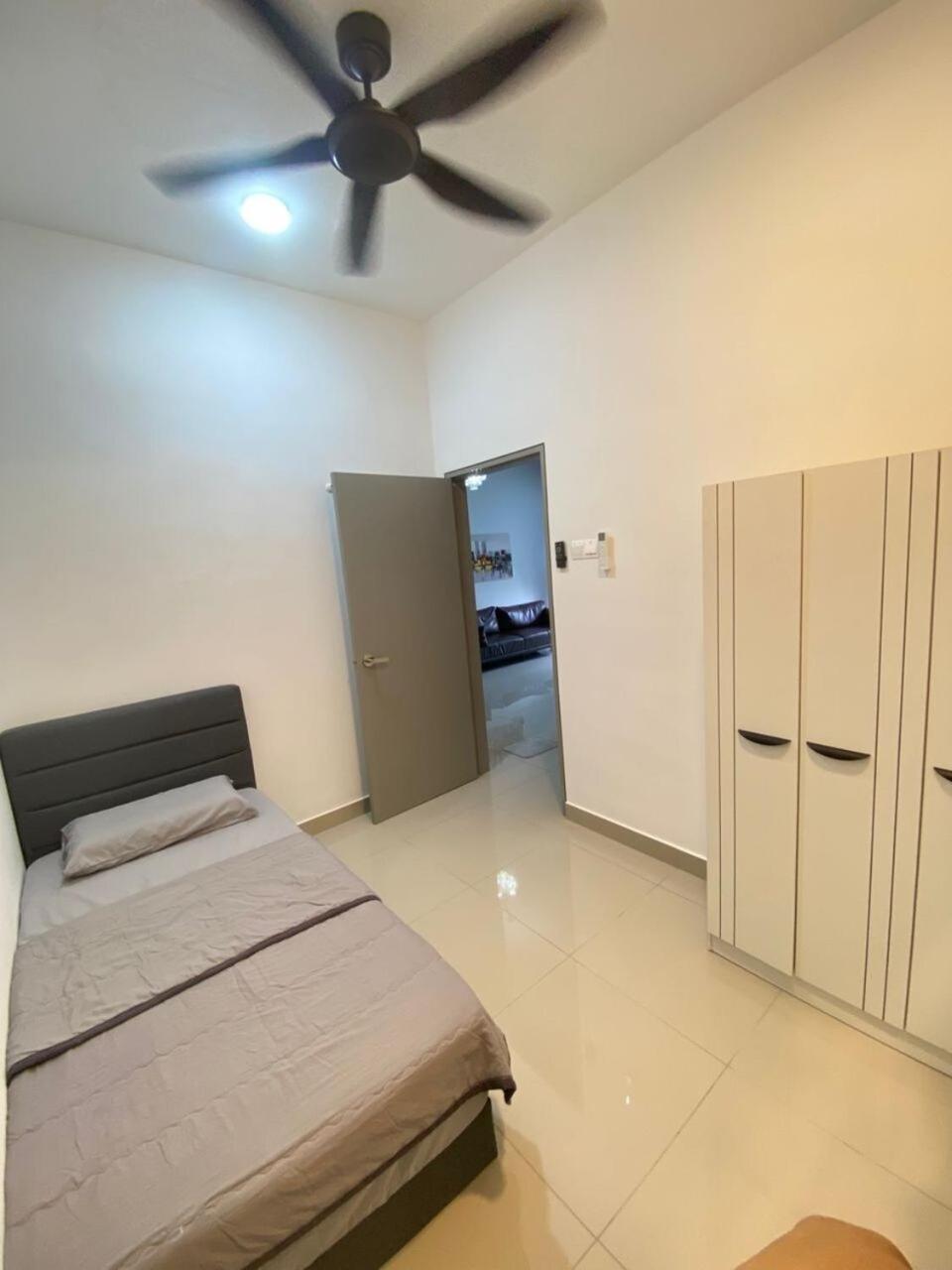 Mj Homestay 99 Batu Caves Kl North 99Residence 3R2B Kuala Lumpur Exterior foto