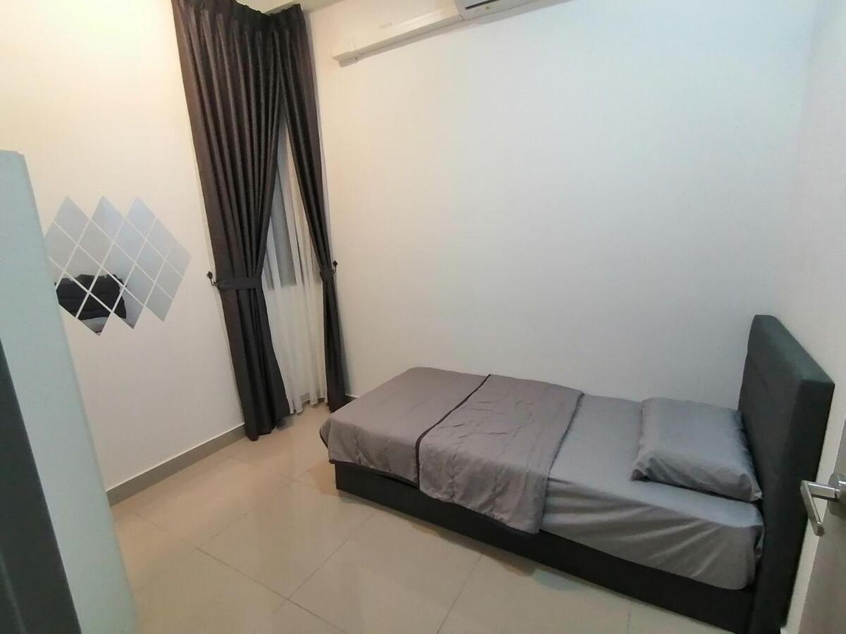 Mj Homestay 99 Batu Caves Kl North 99Residence 3R2B Kuala Lumpur Exterior foto