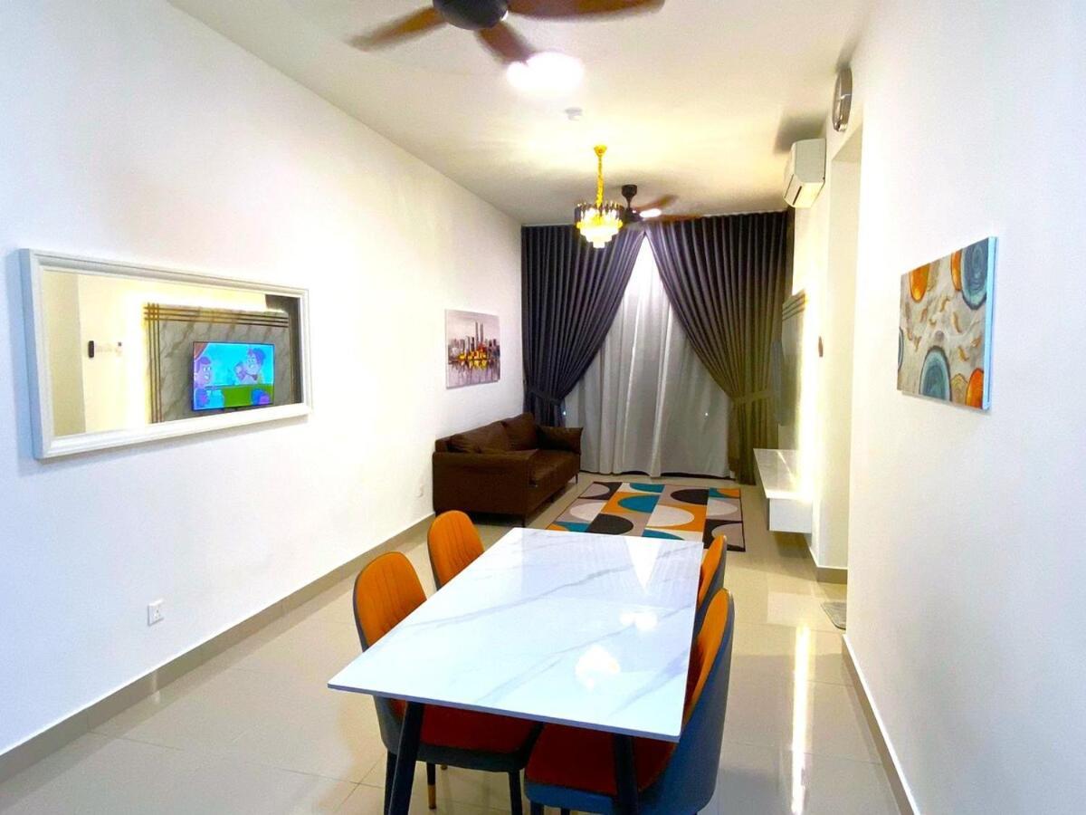 Mj Homestay 99 Batu Caves Kl North 99Residence 3R2B Kuala Lumpur Exterior foto